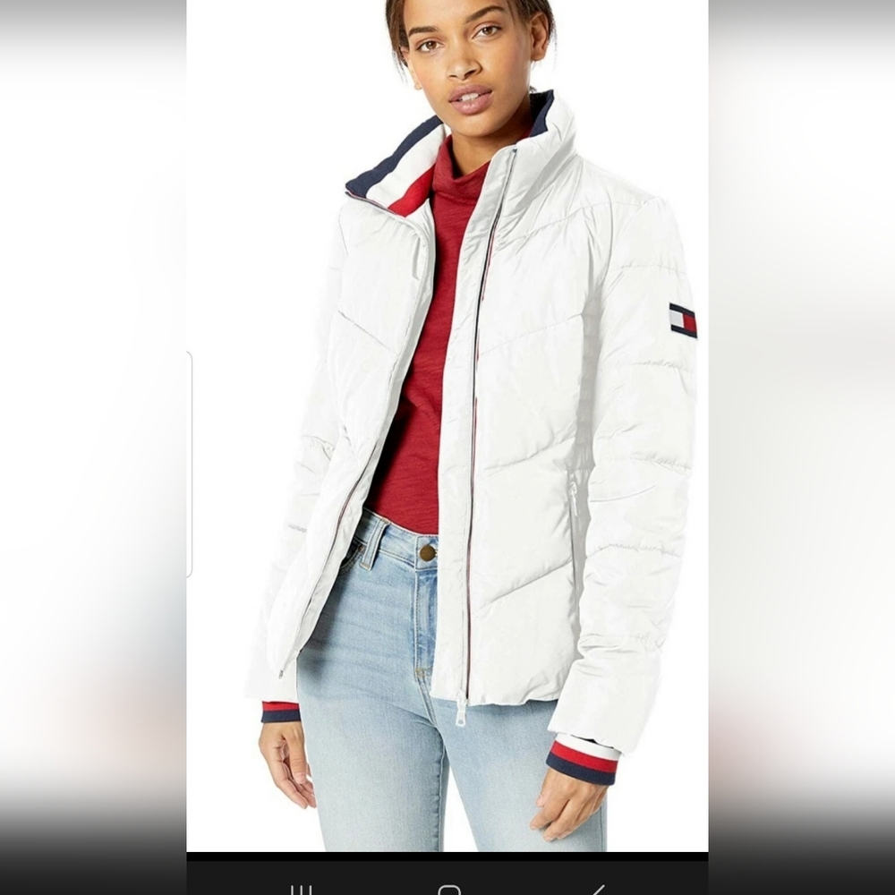 Tommy Hilfiger Women's White Puffer Jacket